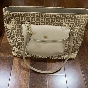 Tommy Hilfiger handbag